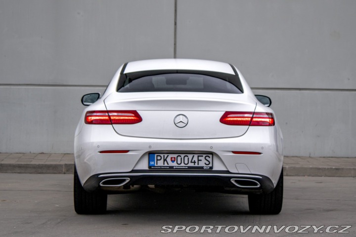 Mercedes-Benz E Kupé 200 4matic A/T / AJ 2018
