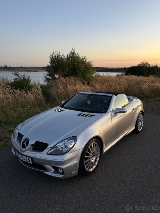 Mercedes-Benz SLK 55 AMG 5.5L V8 360HP