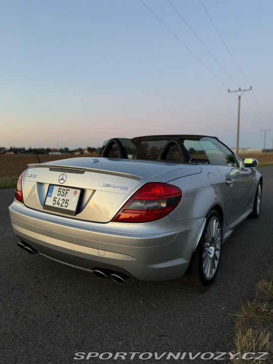 Mercedes-Benz SLK 55 AMG 5.5L V8 360HP 2006