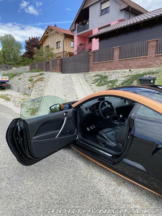 Peugeot RCZ 1.6 THP 200 2011
