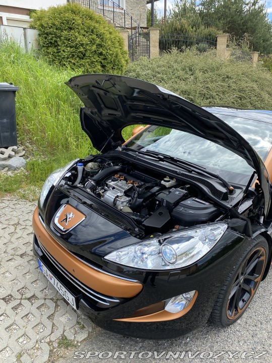Peugeot RCZ 1.6 THP 200 2011