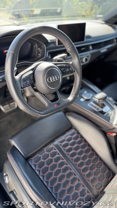 Audi RS4 AUDI RS4 2018