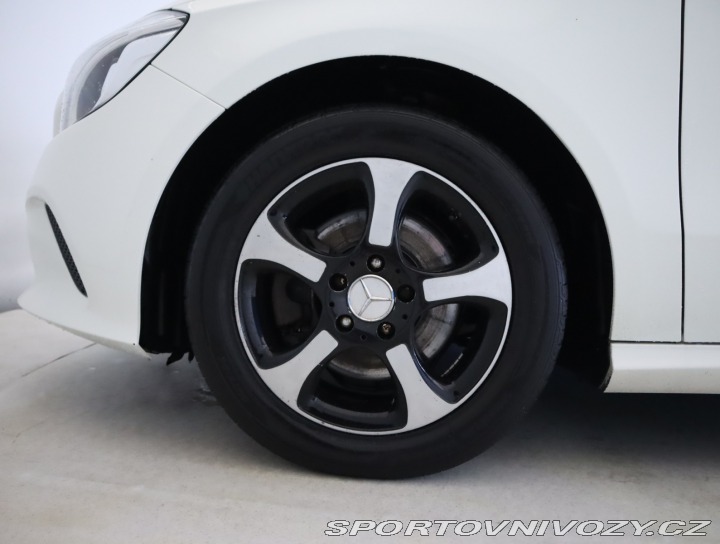 Mercedes-Benz A A 200 2016