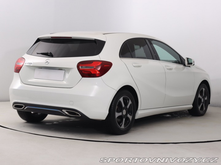 Mercedes-Benz A A 200 2016