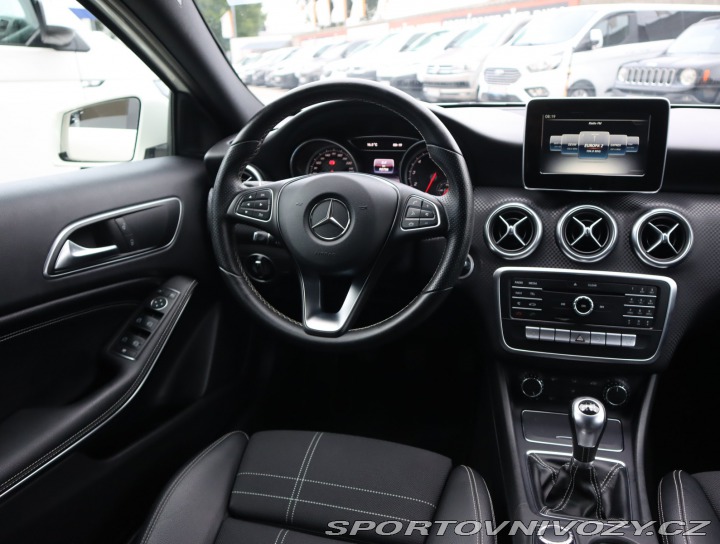 Mercedes-Benz A A 200 2016