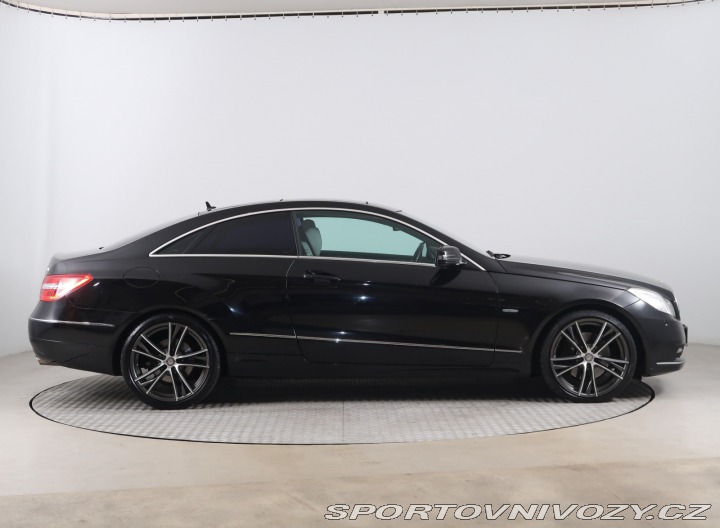 Mercedes-Benz E E 350 CDI 2011