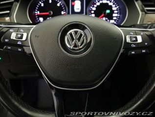 Volkswagen Ostatní modely Passat Highline 2.0 BiTDI 2015