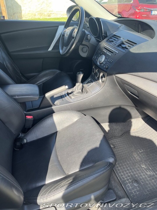 Mazda Ostatní modely 3 2,2   BL, diesel, 2009, N 2009