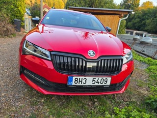 Škoda Superb 2,0   3 DSG 110KW Led Mat