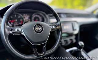 Volkswagen Ostatní modely Passat 2,0 B8 Rline 2015