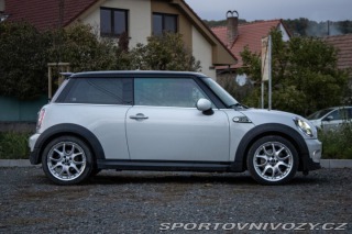 Mini Cooper S  R56 Camden Edition 128 2009