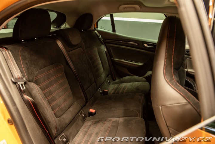 Renault Mégane R.S. TROPHY DPH MANUÁL T 2019