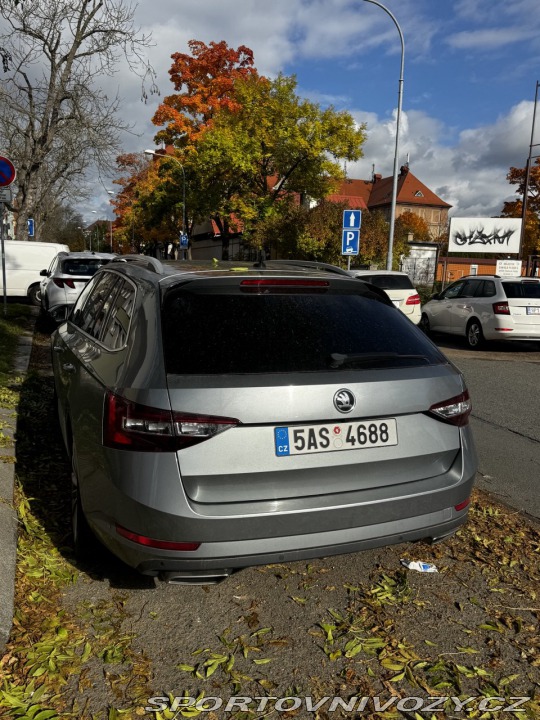 Škoda Superb 2016