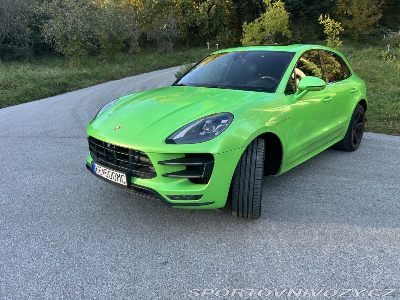 Porsche Macan Turbo Performance