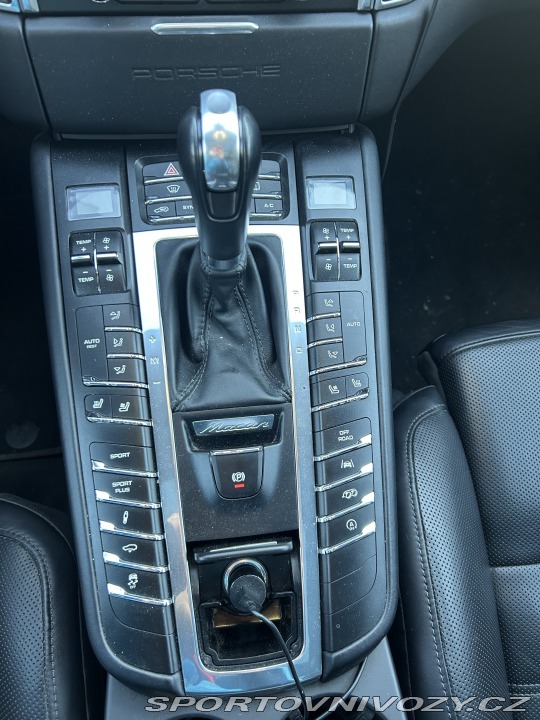 Porsche Macan Turbo Performance 2017