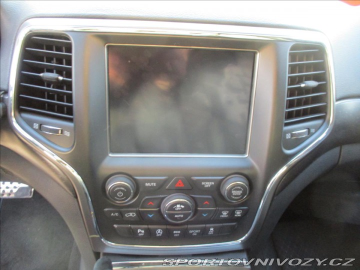 Ostatní značky Ostatní modely Jeep Grand Cherokee 3,0 CRD 184kw Limited, K. 2019