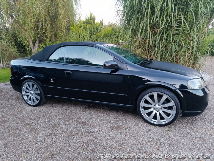 Opel Astra Cabrio Bertone 2004