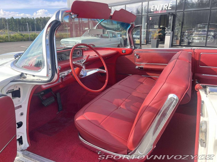 Ostatní značky Ostatní modely Buick Electra 225 Convertible 6.6 V8 1960