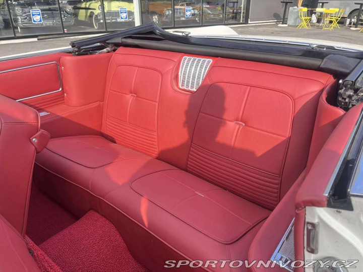 Ostatní značky Ostatní modely Buick Electra 225 Convertible 6.6 V8 1960