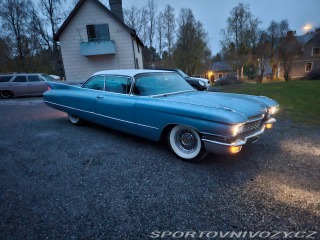   Cadillac Coupe de Ville V8 6.4 l