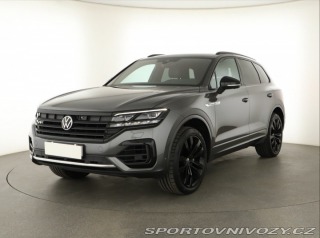Volkswagen Ostatní modely Touareg R-Line 3.0 TDI 2020