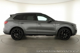 Volkswagen Ostatní modely Touareg R-Line 3.0 TDI 2020