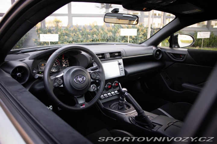Toyota GR86 2.4 Boxer M6 /SVK / AJ 2023