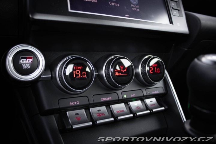 Toyota GR86 2.4 Boxer M6 /SVK / AJ 2023