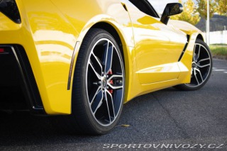 Chevrolet Corvette 6,2 V8 / AJ NA SPLÁTKY / 2015