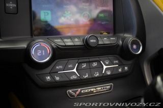 Chevrolet Corvette 6,2 V8 / AJ NA SPLÁTKY / 2015