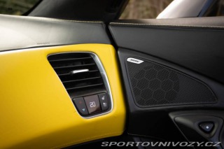 Chevrolet Corvette 6,2 V8 / AJ NA SPLÁTKY / 2015