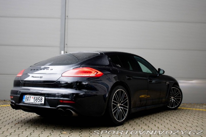 Porsche Panamera 4S 3.0 V6 BiTurbo – 354 2013