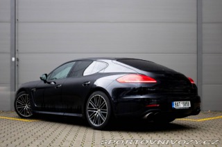 Porsche Panamera 4S 3.0 V6 BiTurbo – 354 2013