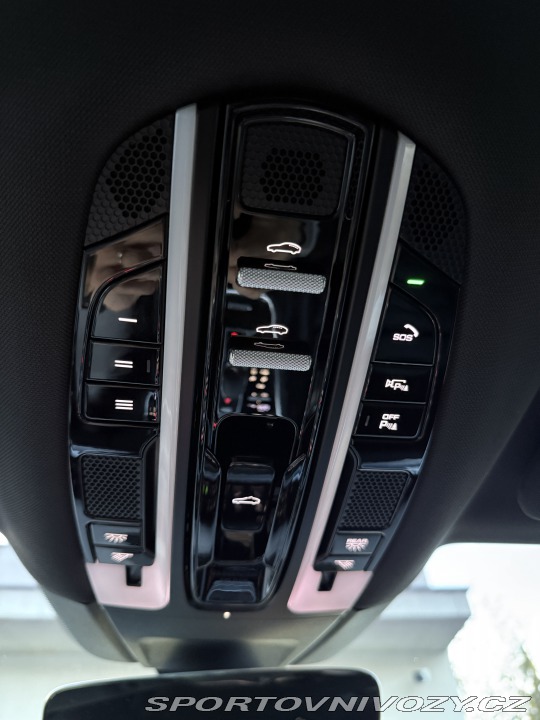 Porsche Panamera 4E HYBRID 2021