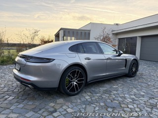 Porsche Panamera 4E HYBRID 2021