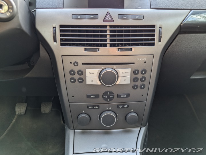 Opel Astra 2.0 Turbo 2004