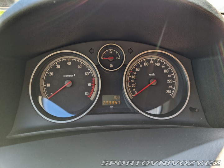 Opel Astra 2.0 Turbo 2004