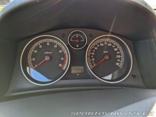 Opel Astra 2.0 Turbo 2004