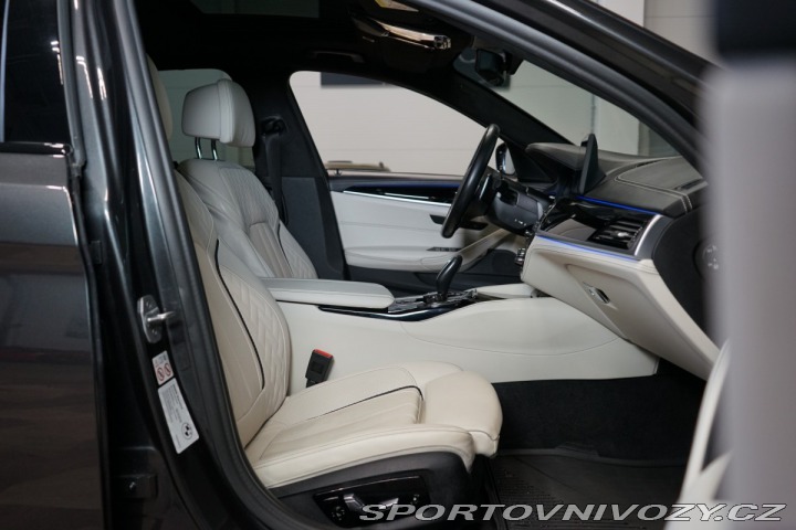BMW 5 40d*XDRIVE*LASER*HUD*CAME 2021