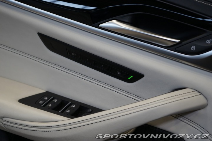 BMW 5 40d*XDRIVE*LASER*HUD*CAME 2021
