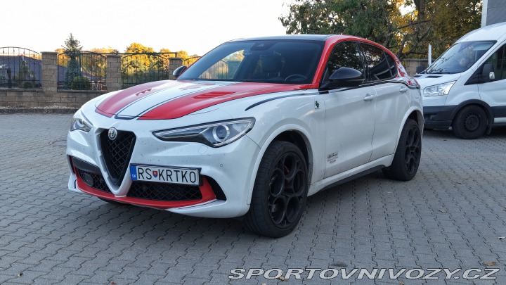 Alfa Romeo Stelvio Quadrifoglio 2021