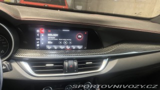 Alfa Romeo Stelvio Quadrifoglio 2021