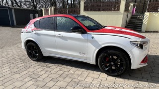 Alfa Romeo Stelvio Quadrifoglio 2021
