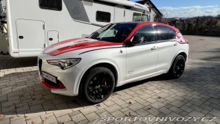Alfa Romeo Stelvio Quadrifoglio 2021