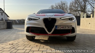 Alfa Romeo Stelvio Quadrifoglio 2021