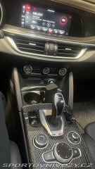 Alfa Romeo Stelvio Quadrifoglio 2021