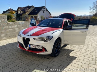 Alfa Romeo Stelvio Quadrifoglio 2021