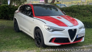 Alfa Romeo Stelvio Quadrifoglio 2021