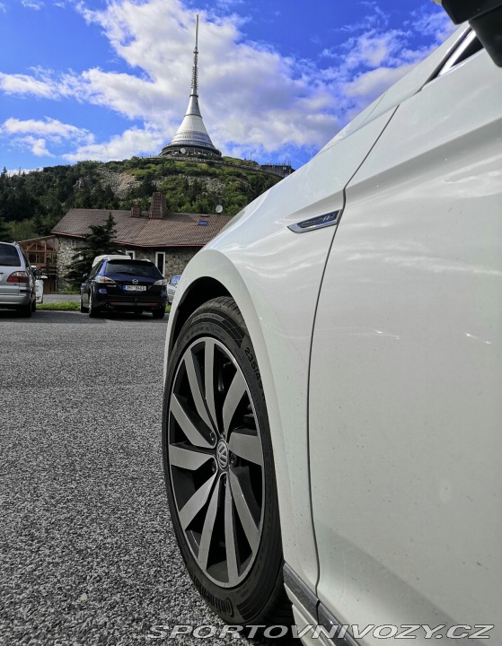 Volkswagen Ostatní modely Passat b8 r-line 2016
