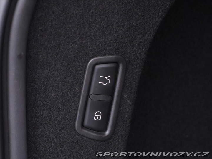 Maserati Levante 3,0 V6 257kW Aut 4x4 tažn 2020